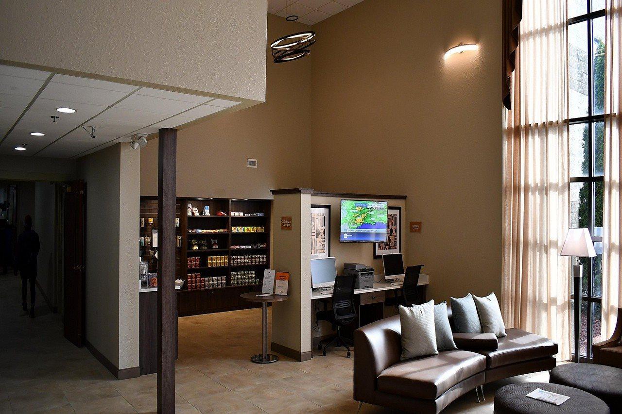 Candlewood Suites Grand Rapids Airport By Ihg Cascade Bagian luar foto