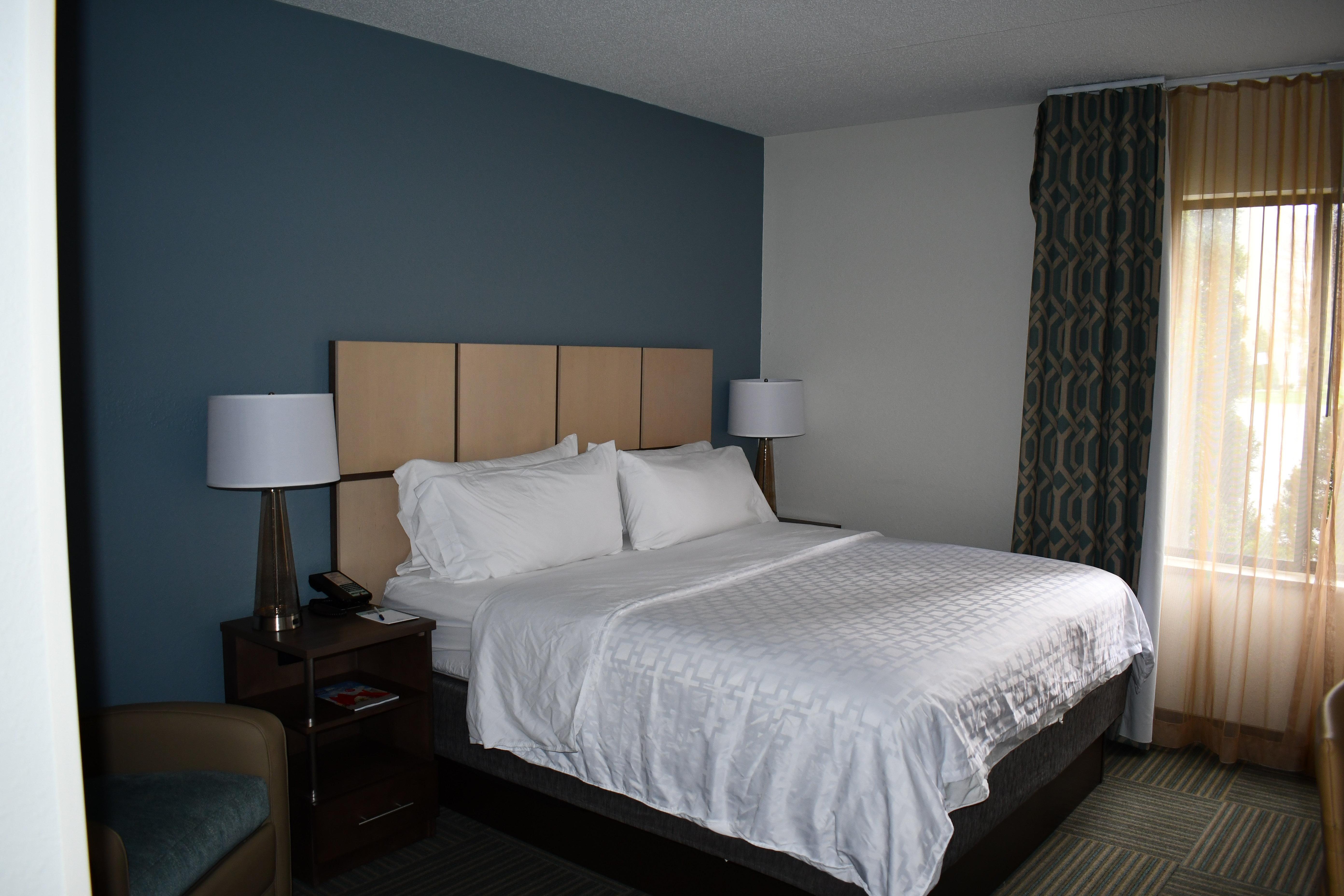 Candlewood Suites Grand Rapids Airport By Ihg Cascade Bagian luar foto