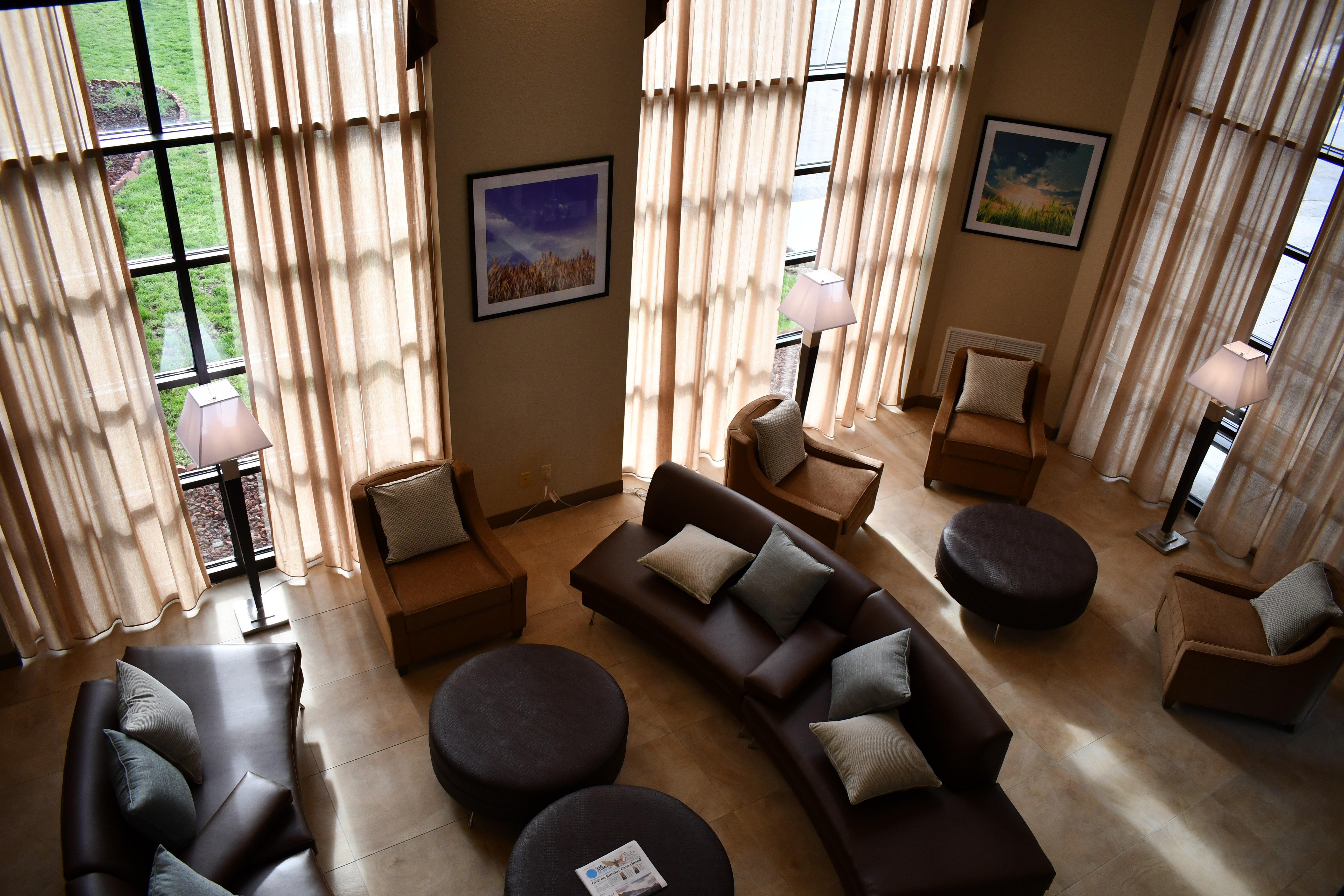 Candlewood Suites Grand Rapids Airport By Ihg Cascade Bagian luar foto