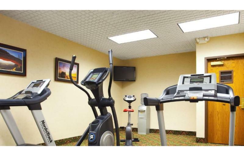 Candlewood Suites Grand Rapids Airport By Ihg Cascade Bagian luar foto